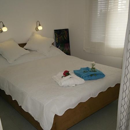 צימר ברחובות - Israeli Home ภายนอก รูปภาพ