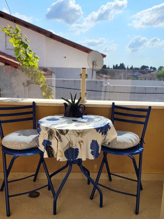 צימר ברחובות - Israeli Home ภายนอก รูปภาพ