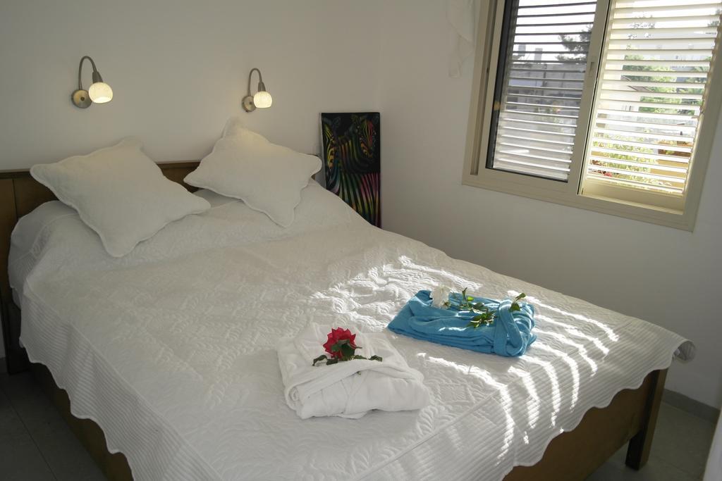 צימר ברחובות - Israeli Home ภายนอก รูปภาพ