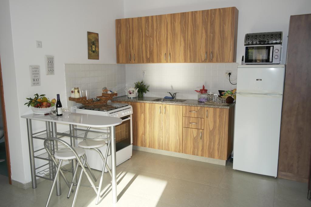 צימר ברחובות - Israeli Home ภายนอก รูปภาพ