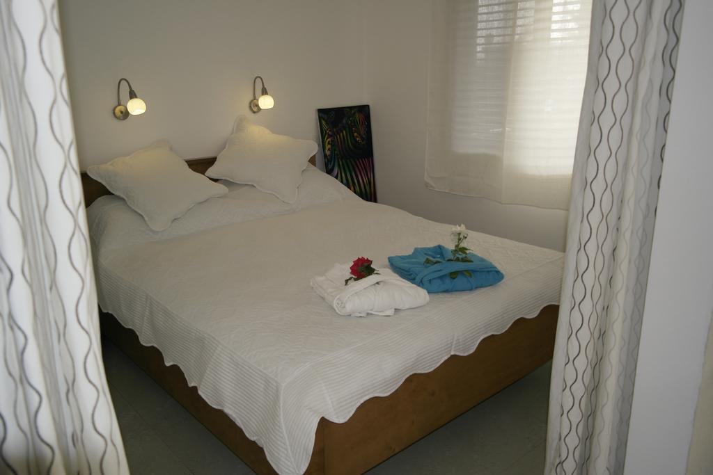 צימר ברחובות - Israeli Home ภายนอก รูปภาพ